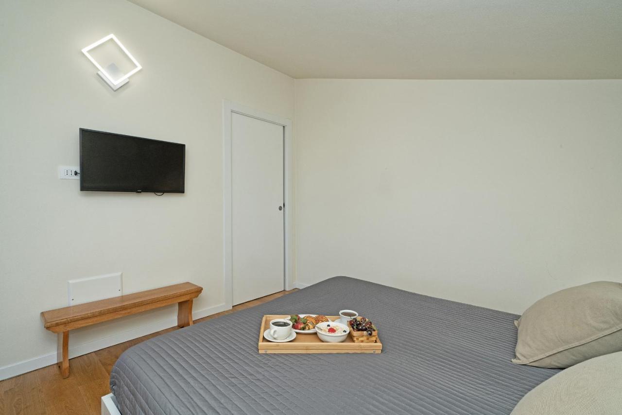 Ferienwohnung Borgo Del Grillo P2-9 By Wonderful Italy Sirmione Exterior foto